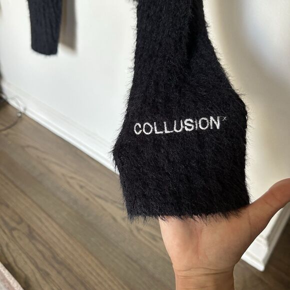 Asos Collusion Women's Cozy Fuzzy Black Long Sleeve Sweater Sz 0 Cropped Top - Picture 2 of 5